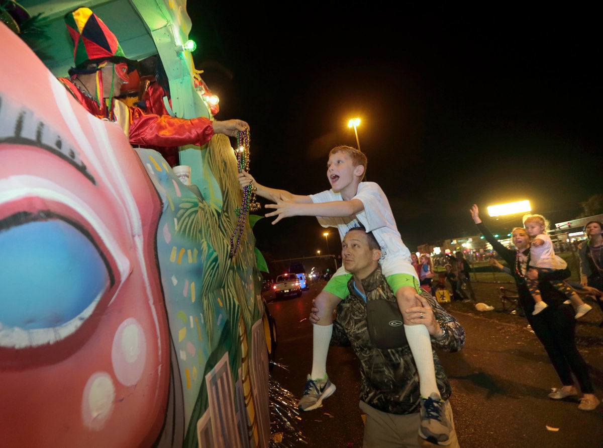 For Mardi Gras season in Metairie, Excalibur drops Bonnabel, Pandora tries comeback